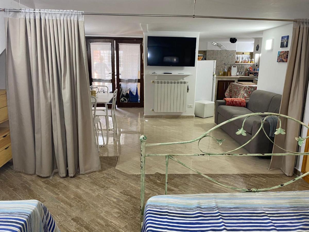 Willa Casa Badino Terracina Zewnętrze zdjęcie